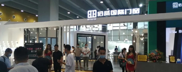 佰威国际门窗喜签380万大单！