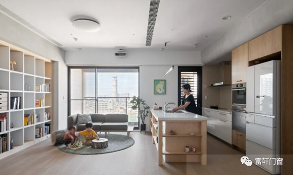 富轩全屋门窗小课堂：家有熊孩子 选门窗记住这6点