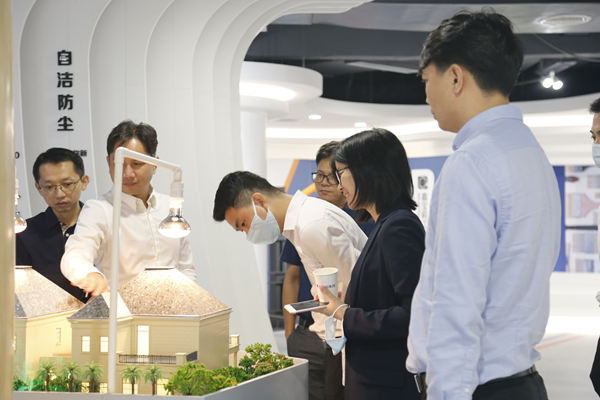 深圳家具协会莅临嘉宝莉参观交流,双方将为行业带来新惊喜