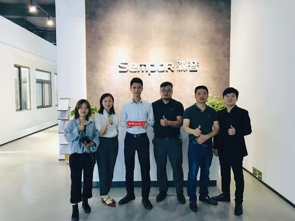 慧亚考察团（区域）走访丨森普系统门窗王浦育：优质的产品质量才是长期生存之道