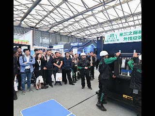 门窗安装演示战队集结完毕,超强阵容,快看看有你的爱豆吗?