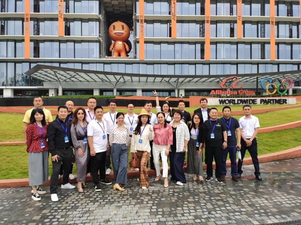 博仕门窗总政委王券期从第五期明珠特训营顺利结业