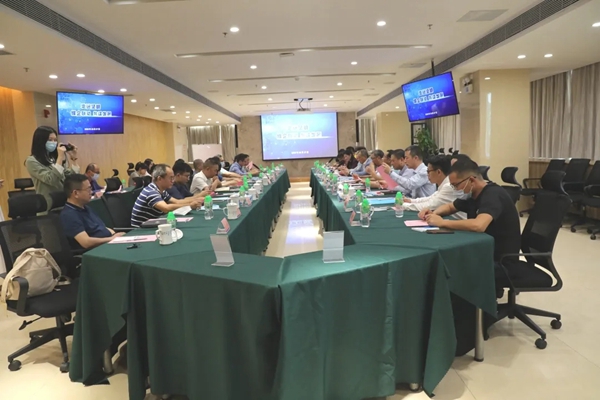 媒企联动·共谋发展--20多家主流媒体走进坚朗五金 媒企联动·共谋发展--20多家主流媒体走进坚朗五金