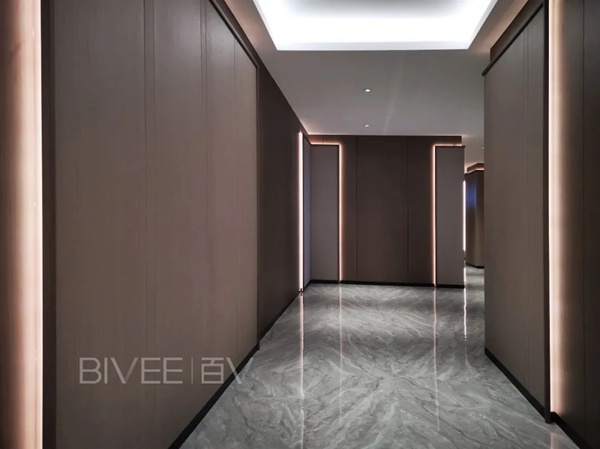 百V全屋定制川渝团队开展工厂拉练集训，备战促销季