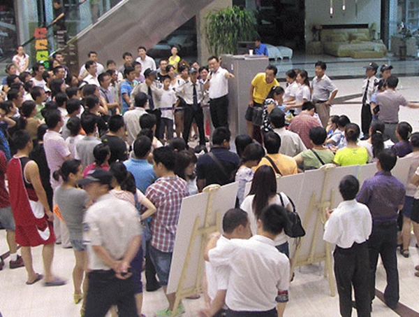 刘友本：建材家居导购现场逼单之“天龙8步”