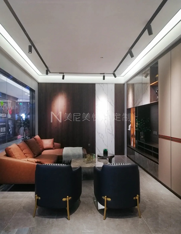 美尼美定制家具新形象全国第一家店落地