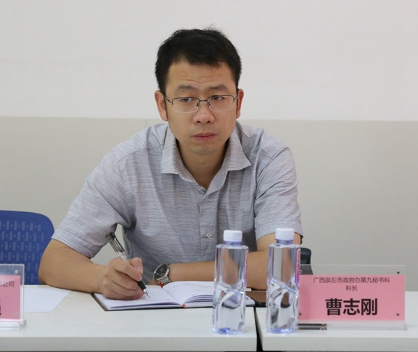 广西崇左市劳宁军副市长莅临合生雅居高端板木定制调研指导