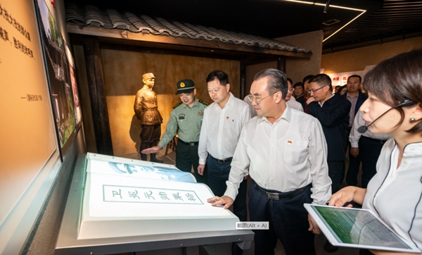 乔瓦尼·色彩大师:跨越千百年,艺术与革命感人对话 乔瓦尼·色彩大师:跨越千百年,艺术与革命感人对话