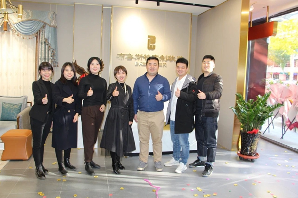 美国布鲁斯特沈阳专卖店耀世呈现