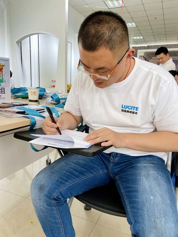 赫威都肯涂料2020金牌销售顾问培训会圆满结束