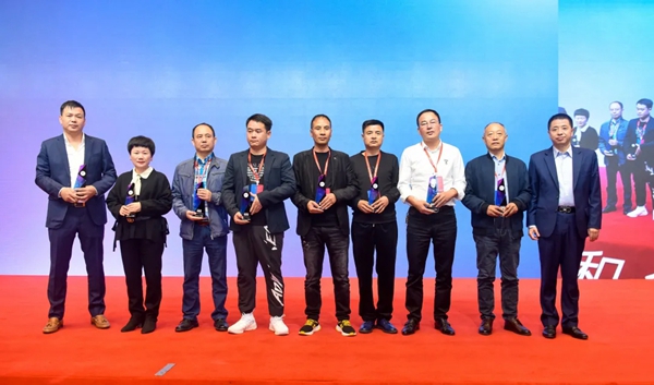 筑梦铝行,和合未来:中亿丰罗普斯金和合发展交流大会圆满落幕 筑梦铝行,和合未来:中亿丰罗普斯金和合发展交流大会圆满落幕