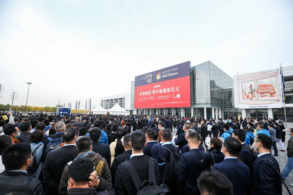 米兰之窗惊艳亮相FBC博览会 门窗安装演示燃爆全场