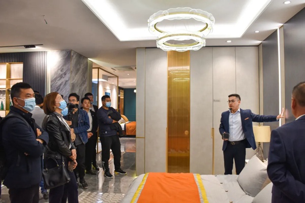 欧蒂尼家居2020秋季财富分享会成功举办 欧蒂尼家居2020秋季财富分享会成功举办