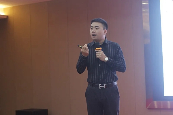 富轩全屋门窗新商速盈特训营暨开业帮扶启动会圆满举行