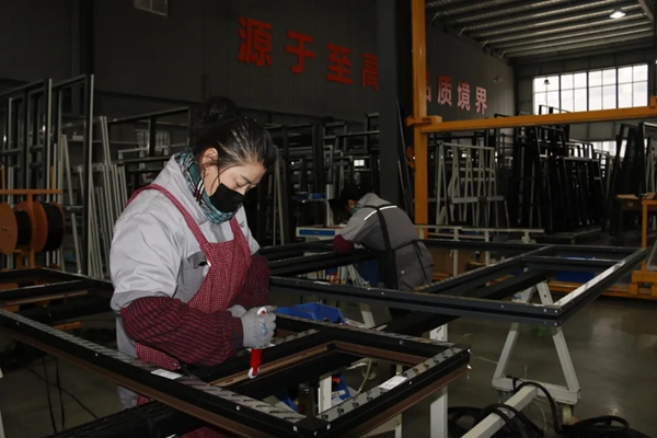 浪眼看工厂，工厂行沃伦