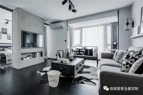 佰丽爱家全屋定制：酷酷的68㎡工业风
