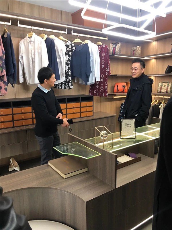 古思诺迎接红星美凯龙相关领导莅临参观考察