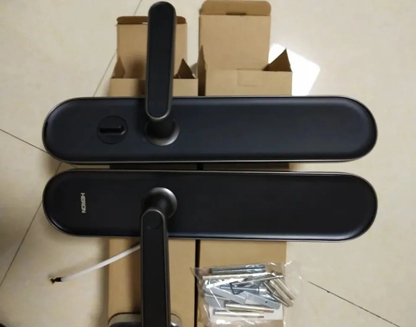 全网首发:从安装到使用,黑龙新品F5智能锁真实用户体验报告 全网首发:从安装到使用,黑龙新品F5智能锁真实用户体验报告