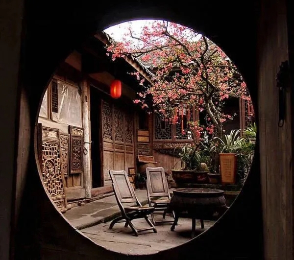  红橡树门窗：一扇门，锁一世情深