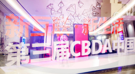 一面为家人，一面为自己——霍尔茨双面双色木门引领设计潮流