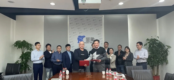 圣象和创意玩家战略合作签约仪式圆满成功