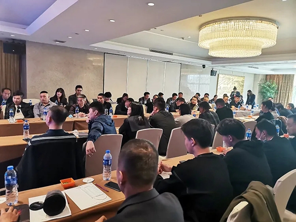 罗兰西尼2020年经销商沟通会【南京站】成功举办
