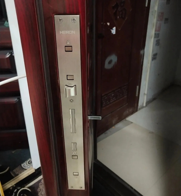 全网首发:从安装到使用,黑龙新品F5智能锁真实用户体验报告 全网首发:从安装到使用,黑龙新品F5智能锁真实用户体验报告