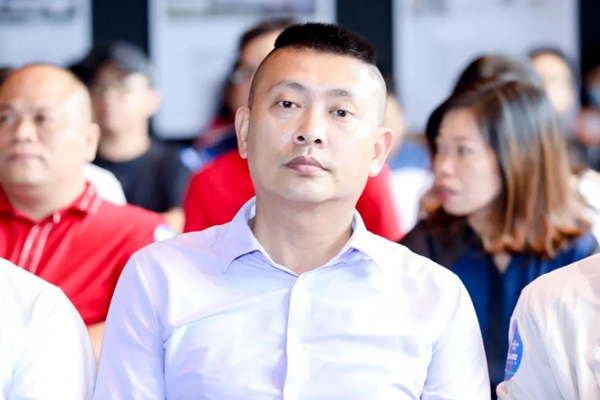 天湘板业参与湛江设计力量《设计公司品牌定位》公益大讲堂活动