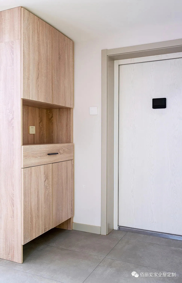 佰丽爱家全屋定制：用暖色系元素营造冬日里的“暖阳”
