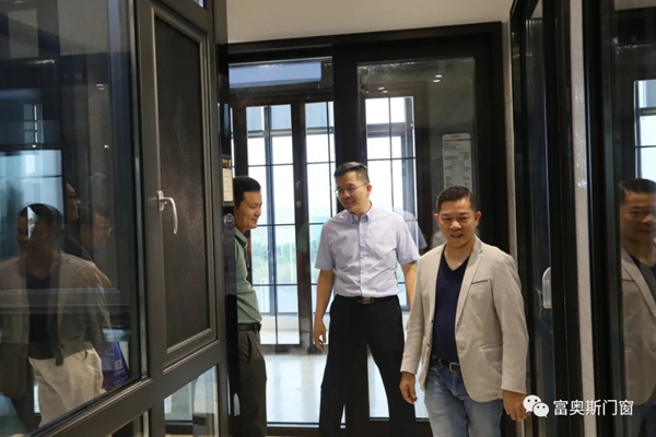 坚朗集团高层到访富奥斯总部参观交流