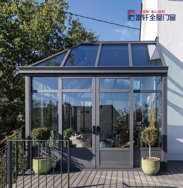 富轩全屋门窗再获“中国门窗品牌百强”称号 富轩全屋门窗再获“中国门窗品牌百强”称号