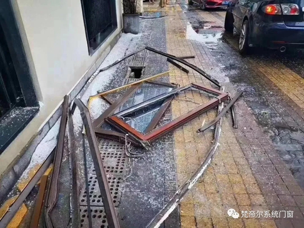 老旧门窗哪些地方要多留意? 梵帝尔系统门窗告诉您! 老旧门窗哪些地方要多留意? 梵帝尔系统门窗告诉您!