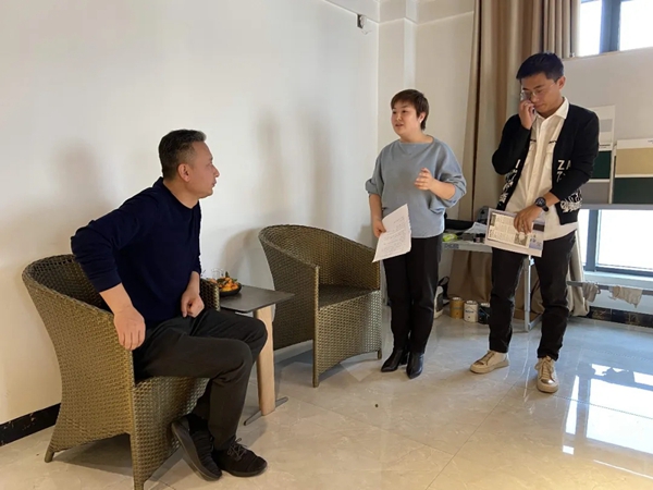 德国赫威都肯涂料西北服务中心正式签约
