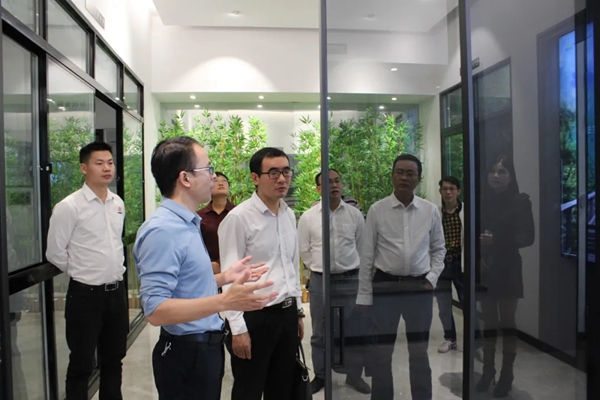 佛山门窗协会到访德斯莱斯，交流互鉴共促品牌发展