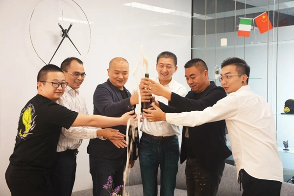 NACOOC羊城中心:宴聚群贤 见证风华盛启 NACOOC羊城中心:宴聚群贤 见证风华盛启