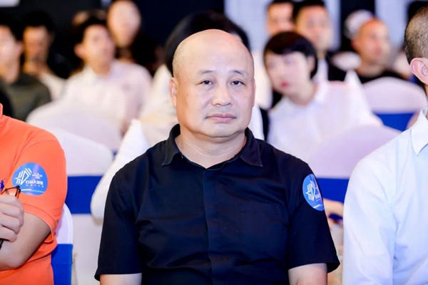 天湘板业参与湛江设计力量《设计公司品牌定位》公益大讲堂活动