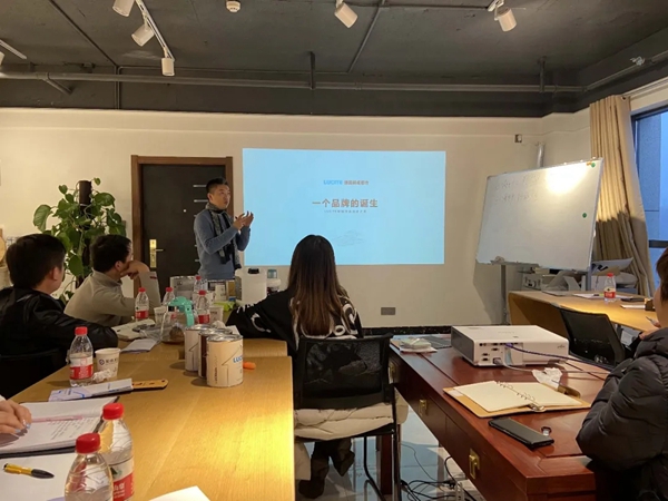 德国赫威都肯涂料西北服务中心正式签约