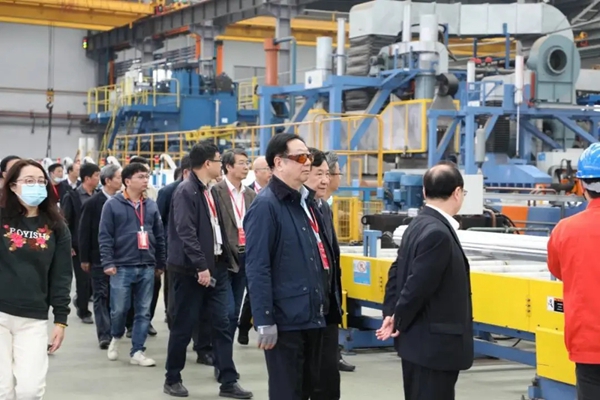 全省建筑企业高质量发展经验交流会代表团到罗普斯金门窗参观