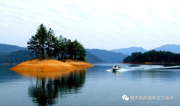 城市素颜：简约生活，在路上去感受不一样的风景
