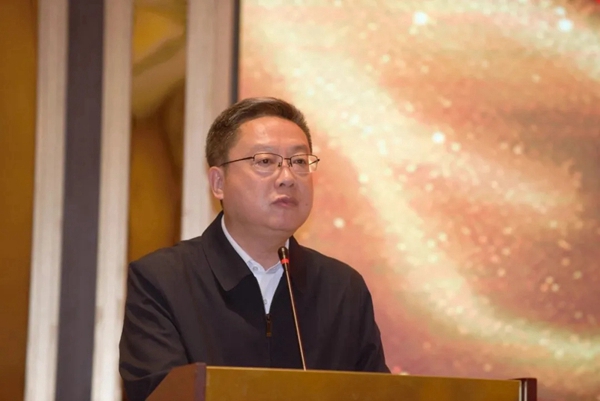 高登铝业集团高振中总裁荣获“2020年中国有色金属加工行业先进工作者” 高登铝业集团高振中总裁荣获“2020年中国有色金属加工行业先进工作者”
