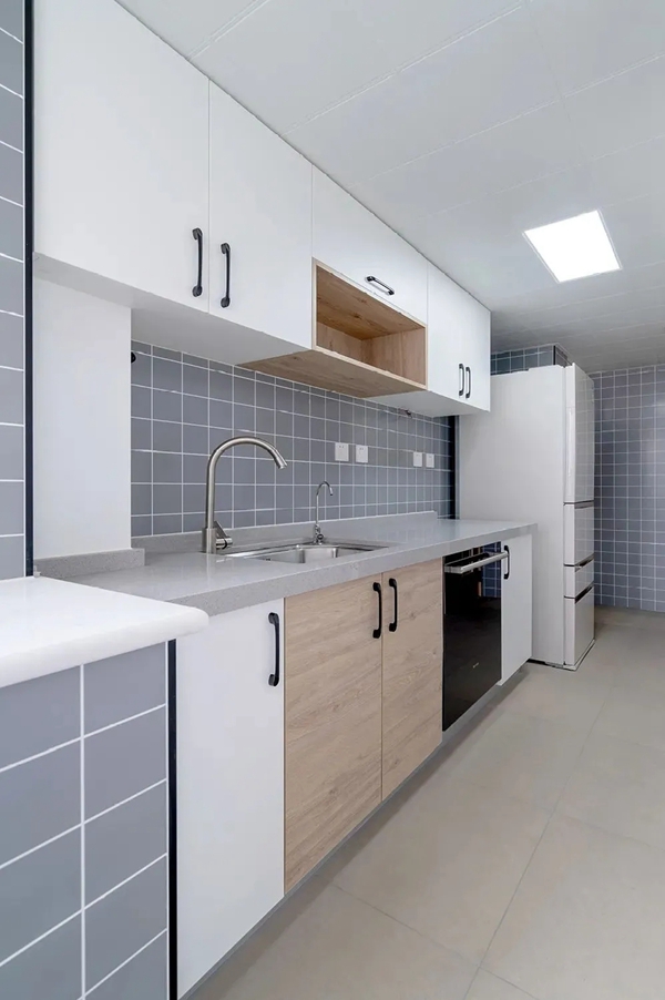 帅太全屋定制：90㎡两房，颜值和实用兼顾