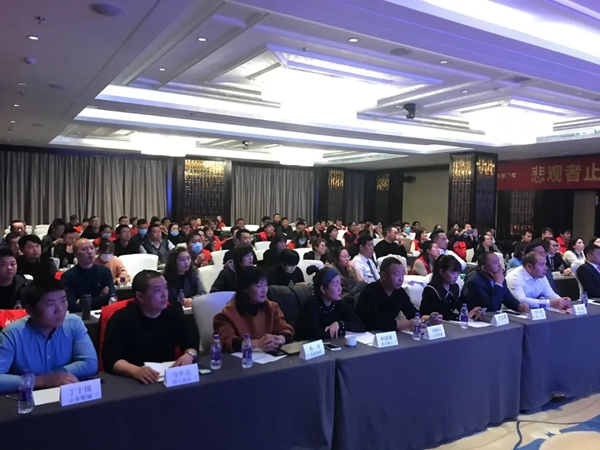 派雅门窗“翱翔2020”区域经销商培训会暨派雅3D云设计培训会（西安站）成功举行