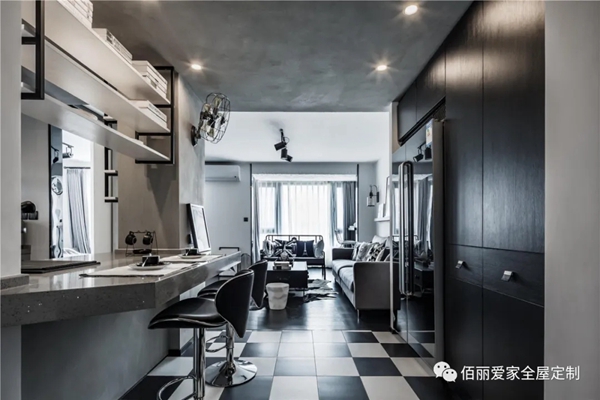 佰丽爱家全屋定制：酷酷的68㎡工业风