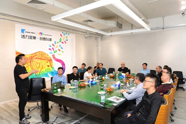圣象集团董事长率高管莅临创意玩家，参观交流共促发展