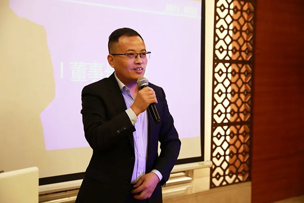 罗兰西尼2020年经销商沟通会【重庆站】顺利开展 罗兰西尼2020年经销商沟通会【重庆站】顺利开展