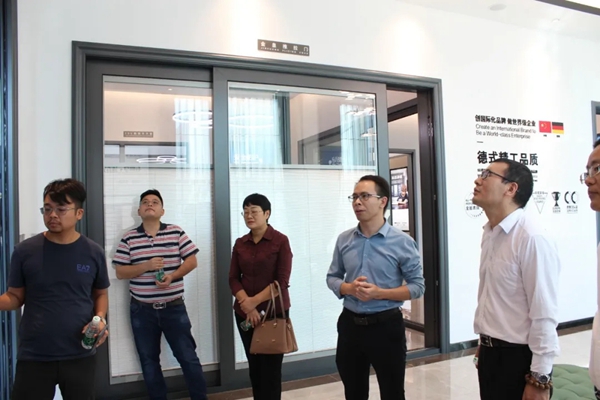 佛山门窗协会到访德斯莱斯，交流互鉴共促品牌发展