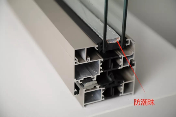 轩尼斯门窗:记住这16个字 选到好门窗