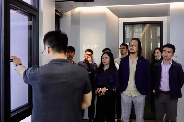 新豪轩门窗X新浪：一场发现之旅 助力美好生活