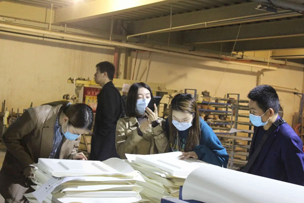 百V全屋定制:重庆唐卡装饰集团到访参观考察