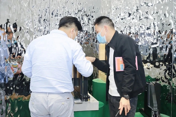 广州设计周day1： 魅力欧哲展台，聚焦圈粉无数